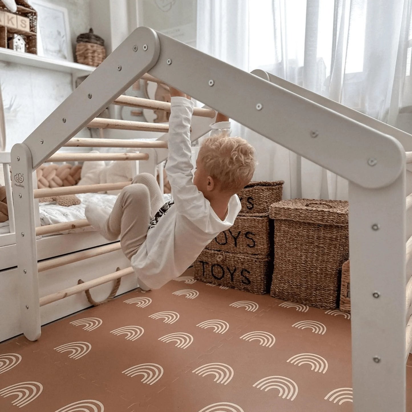 Large Wooden Pikler Ladder - Grey
